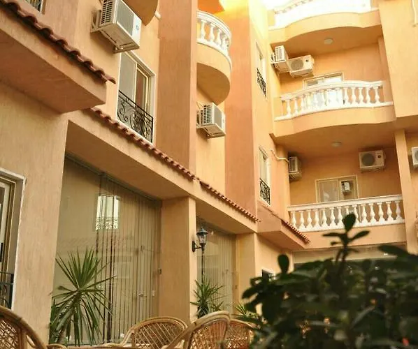 Otel King House *