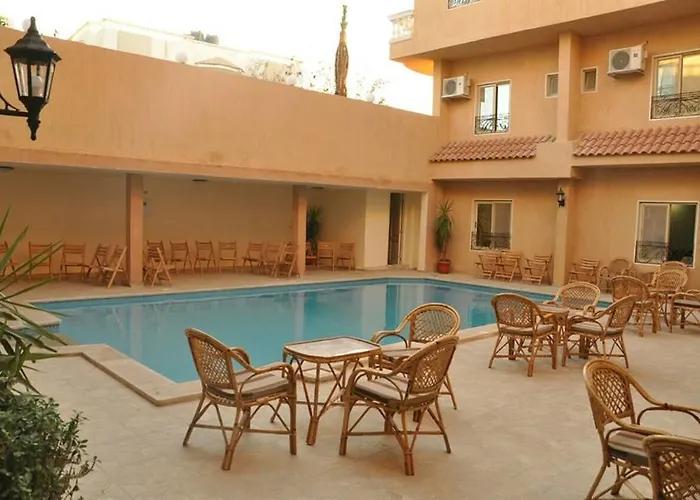 Otel King House *